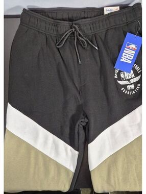 NWT NBA Basketball Forever Men’s L Colorblock Jogger Pants